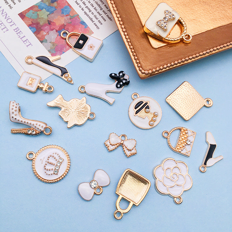 Wholesale Dripping Oil White Urban Beauty Alloy Cartoon Necklace Bracelet Pendant